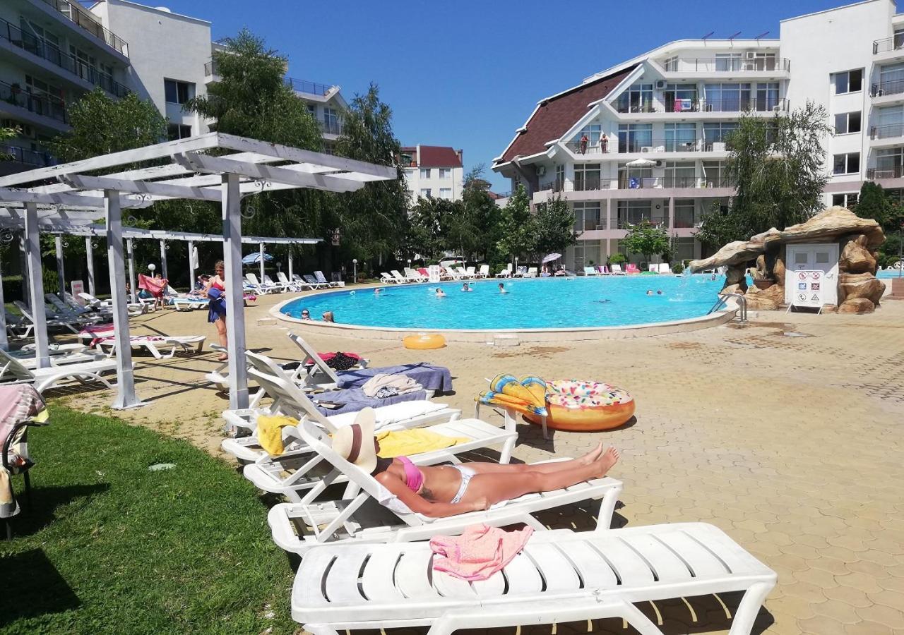 Charis Cozy Family Apart At Sun Village Complex Close To The Beach Slantschew brjag Exterior foto