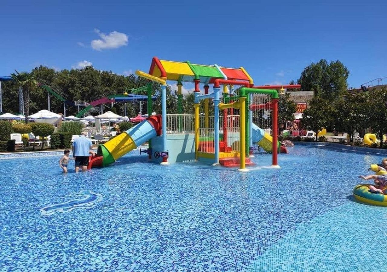 Charis Cozy Family Apart At Sun Village Complex Close To The Beach Slantschew brjag Exterior foto