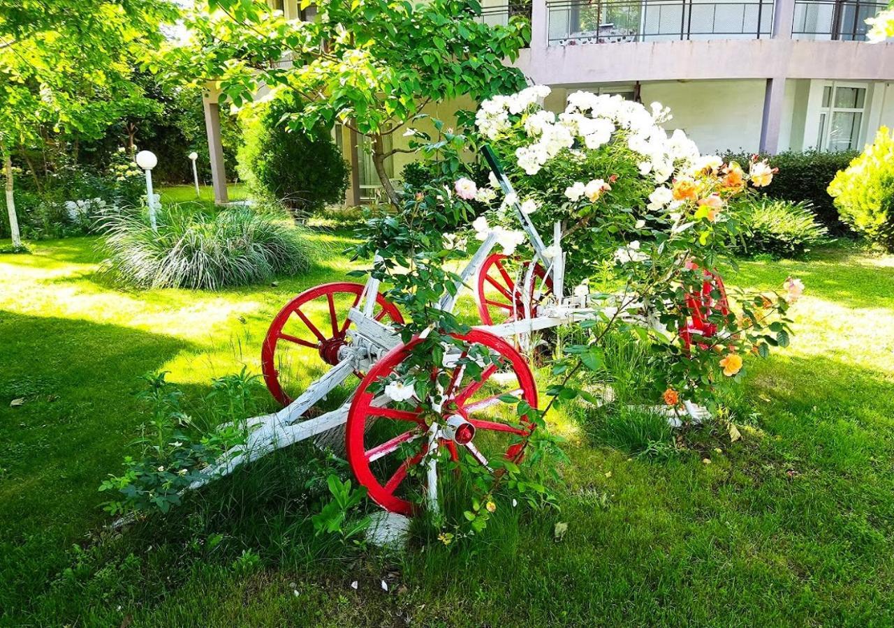 Charis Cozy Family Apart At Sun Village Complex Close To The Beach Slantschew brjag Exterior foto